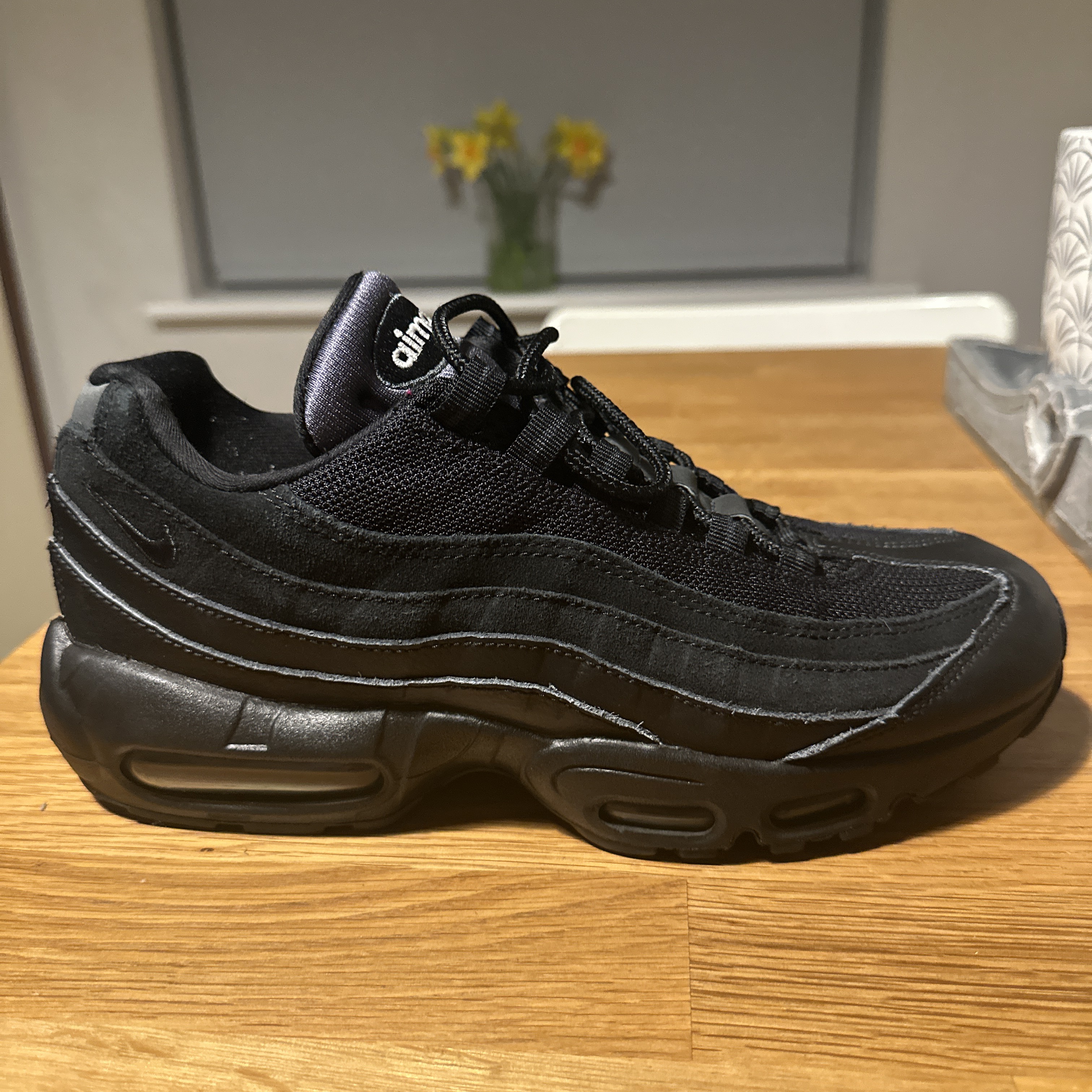 what does 27c nike mean